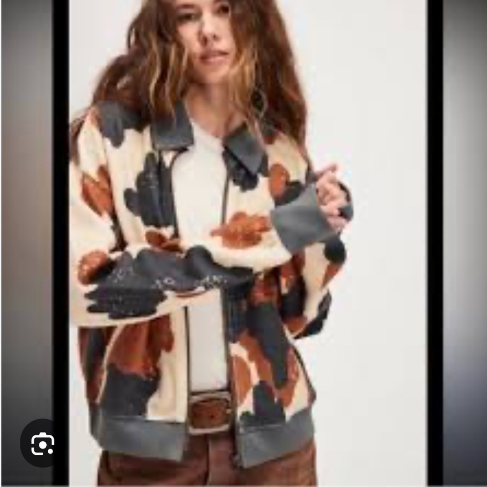 Free People Women's cabin cardi Cream and Brown Bomber Jacket